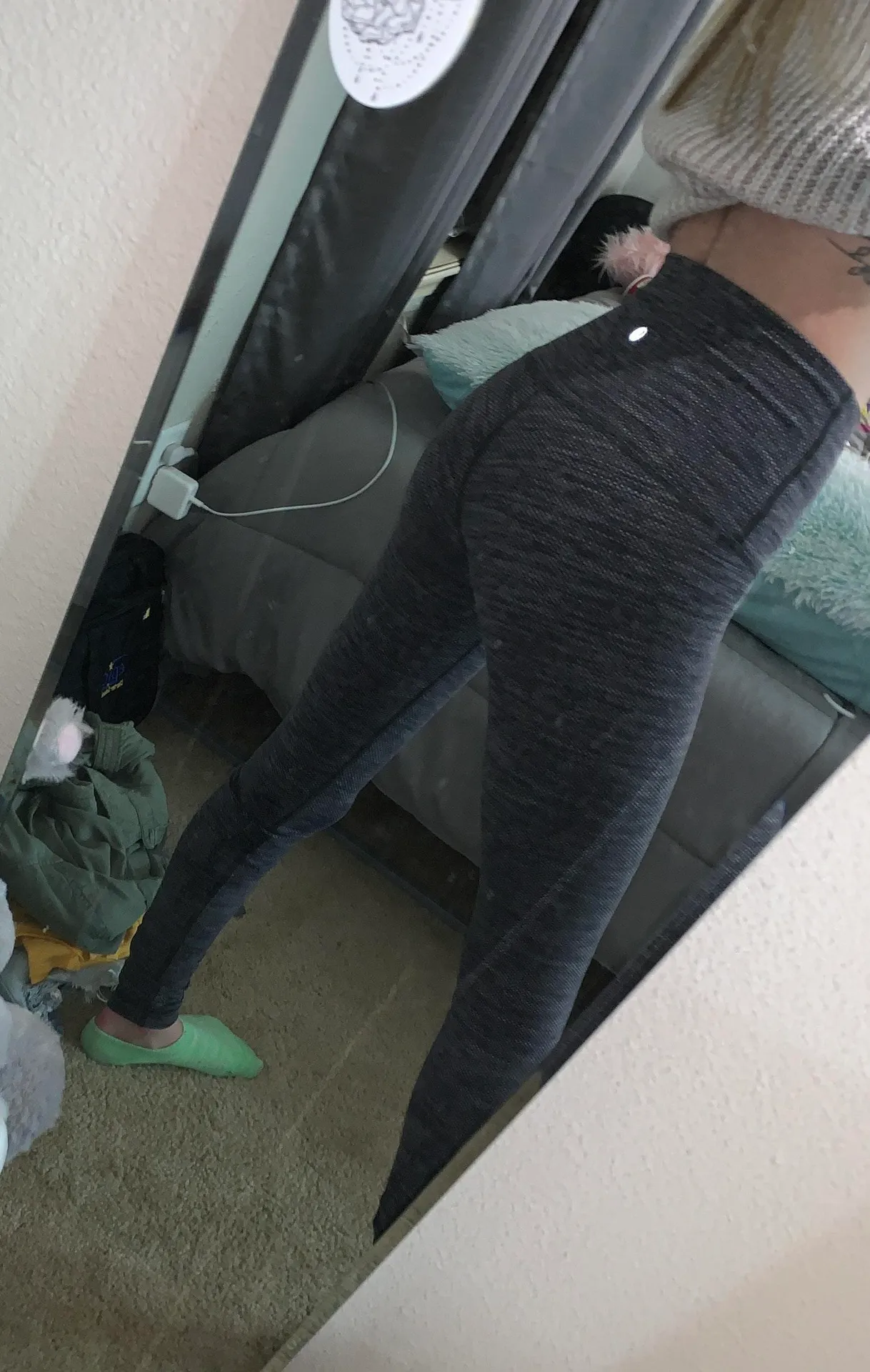 Lululemon leggings - Image 2