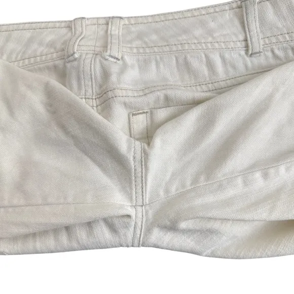 White House Black House Women 4‎ Cutoff Denim Raw Fringe Hem White Shorts Casual - Image 5