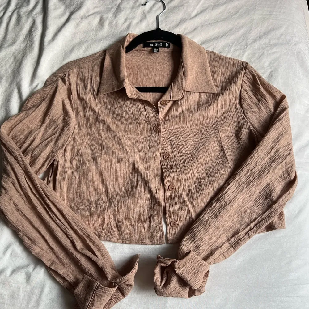 Missguided  cropped button up - Image 3