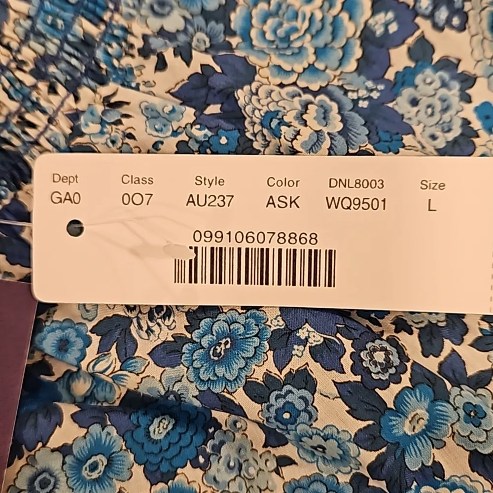 💕J. CREW💕 Smocked Popover Top ~ Liberty Elysian Day Floral Large L NWT - Image 14