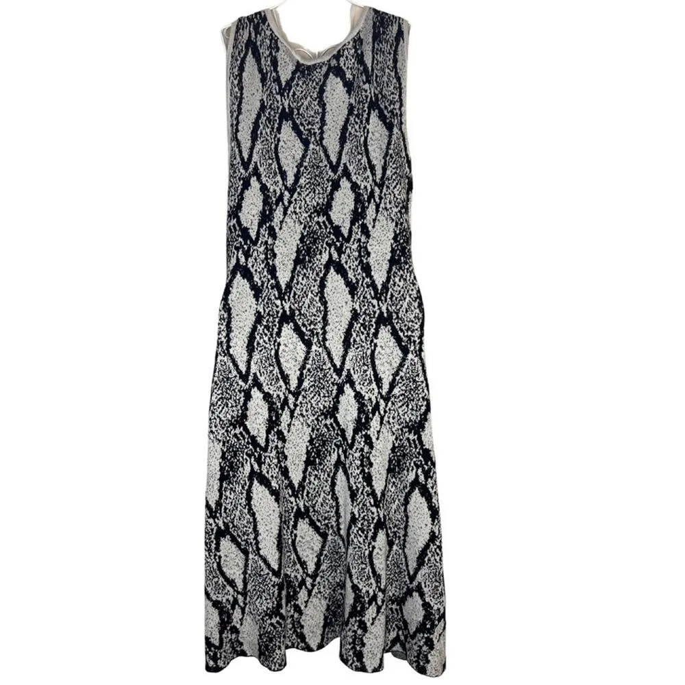 Torrid Women's Knit Dress Size 2X - Image 2