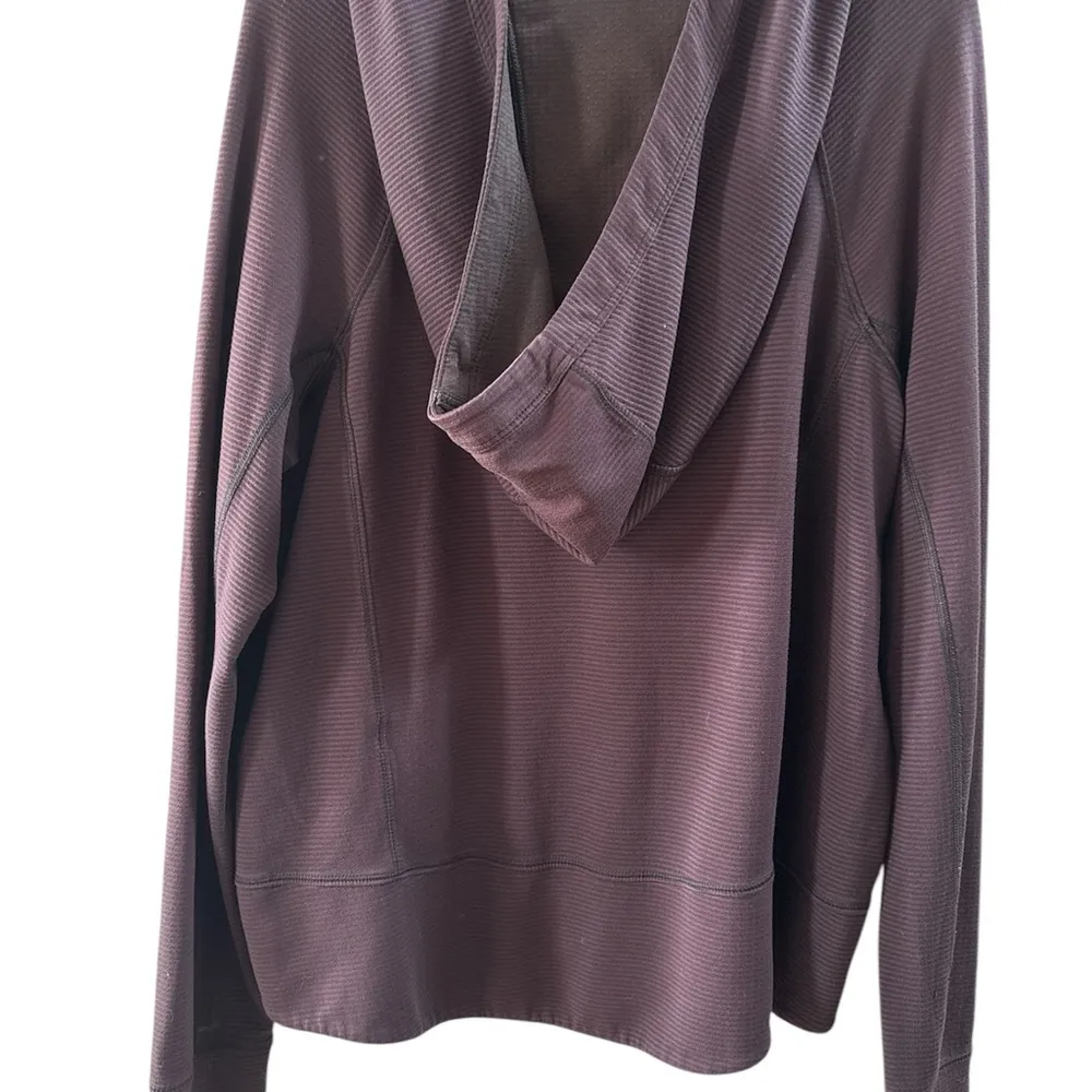 Athleta Heavenly Hail Striped Pullover Hoodie Size Medium, Thumb holes - Image 5