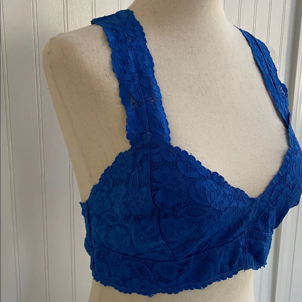 FREE PEOPLE Intimately Galloon Lace Racerback Bralette Royal Cobalt Blue Size L - Image 8