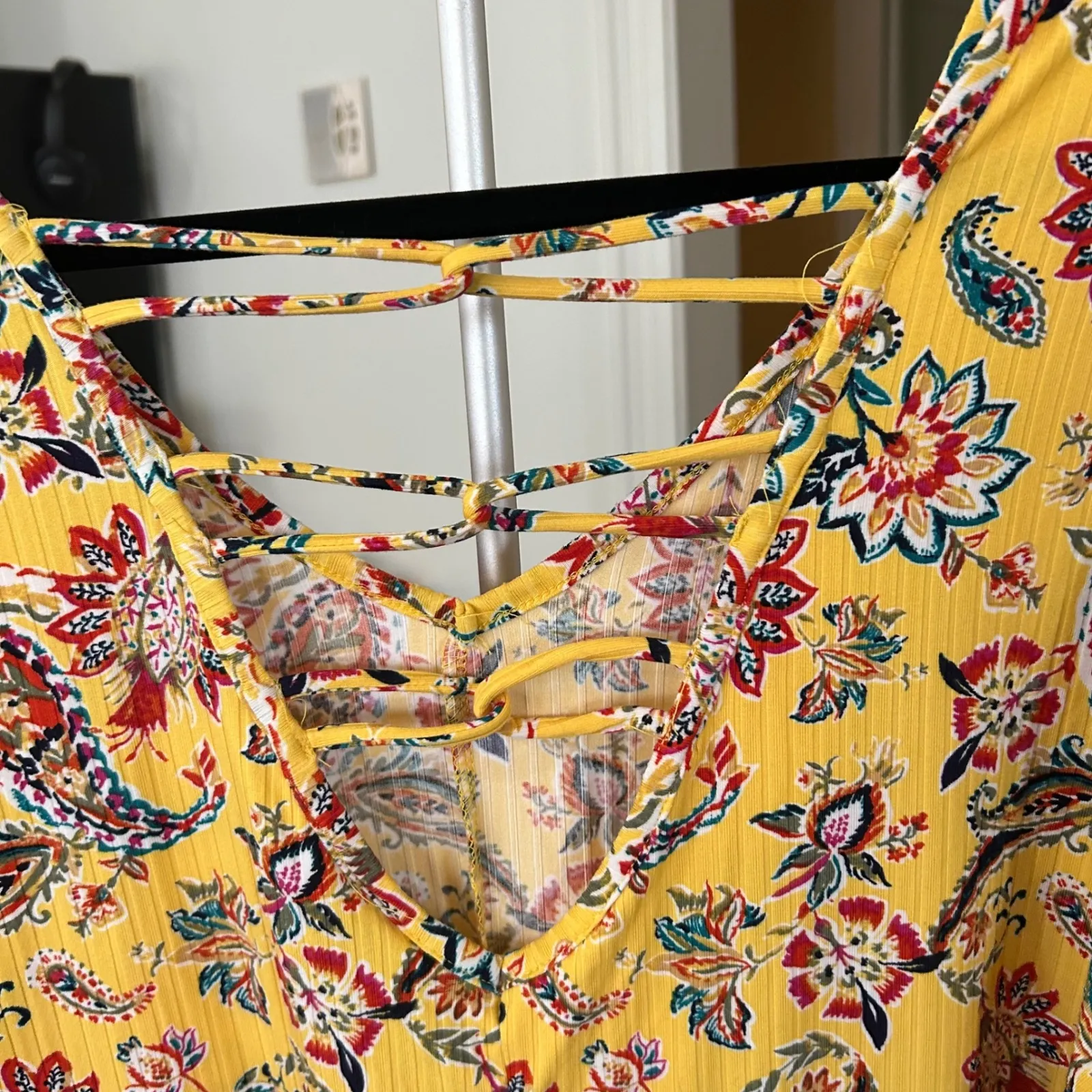  ✅3-for-$12✅ Floral Paisley‎ Print Criss Cross Back Casual Yellow Mini Size Plus - Image 3