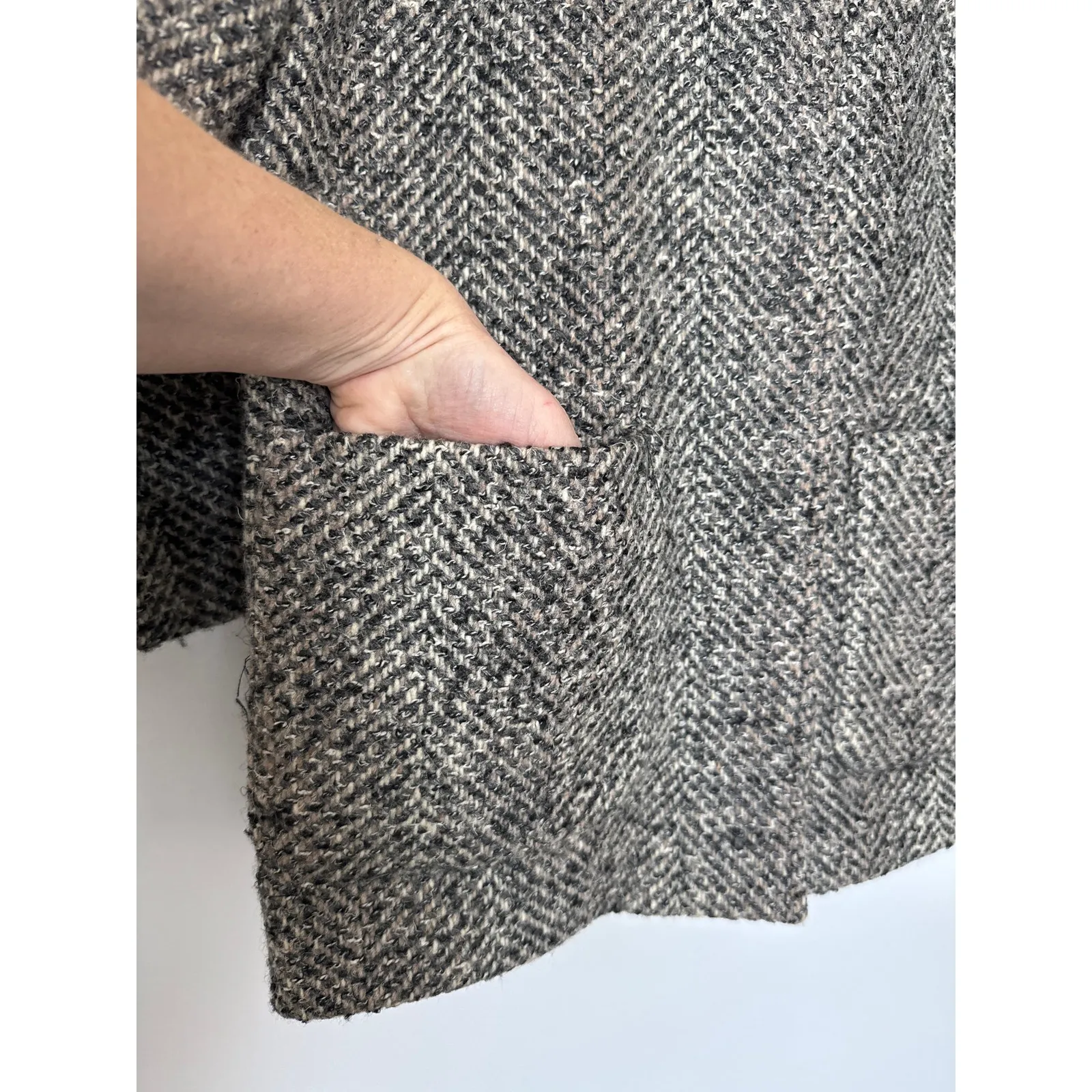 1970s Bert Newman petite tweed wool coat size Large Petite Gray - Image 11