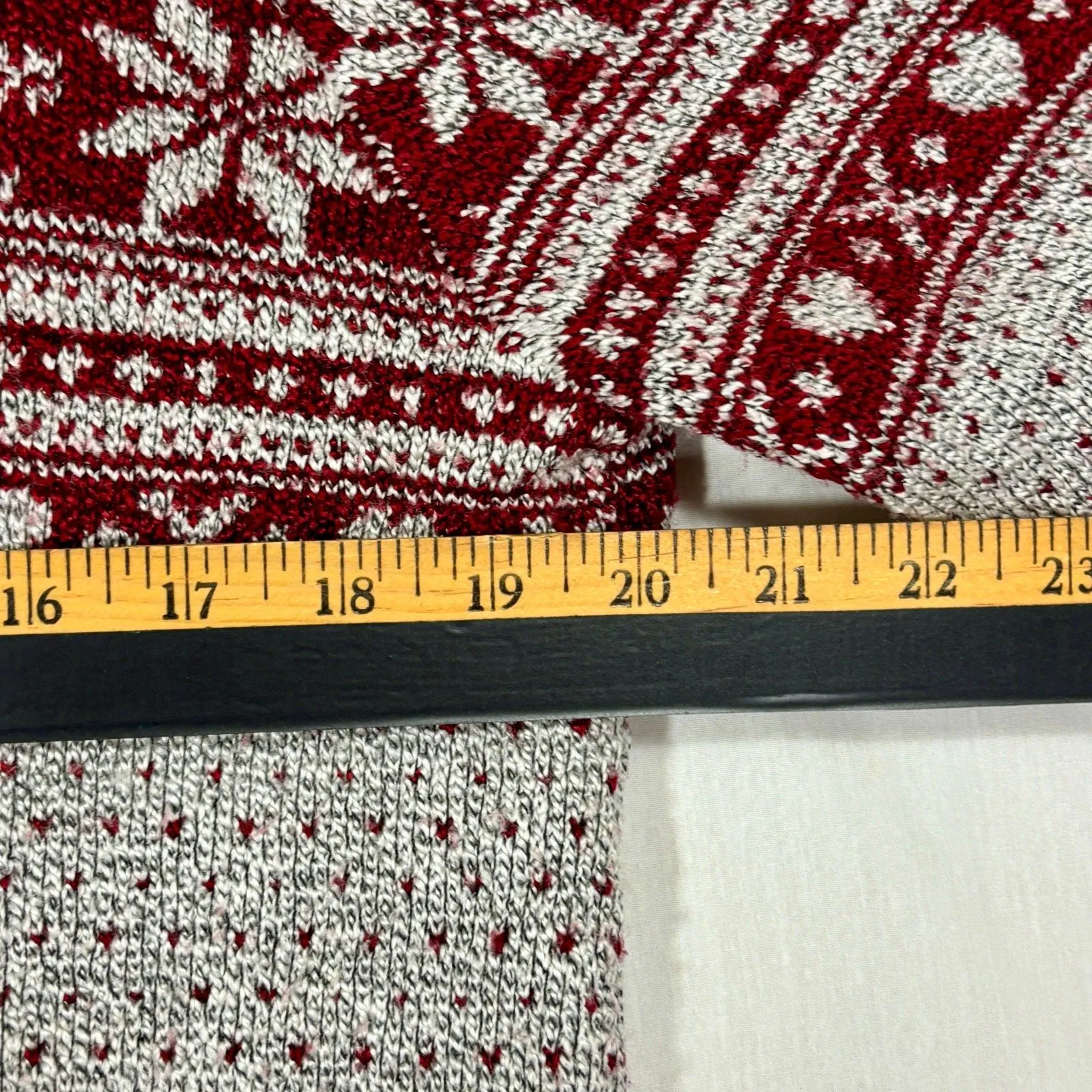 Great Northwest Clothing Co Button Up Cardigan Fair Isle Women’s M Gray Burgundy Red Size M - Image 7