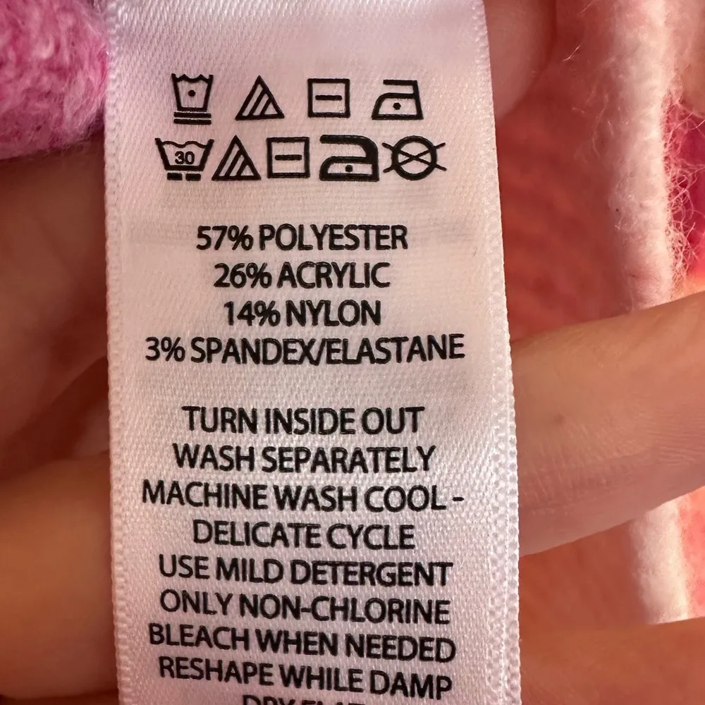 NWT Cupcakes & Cashmere Pink Valentine Heart Cardigan Size Small - Image 6