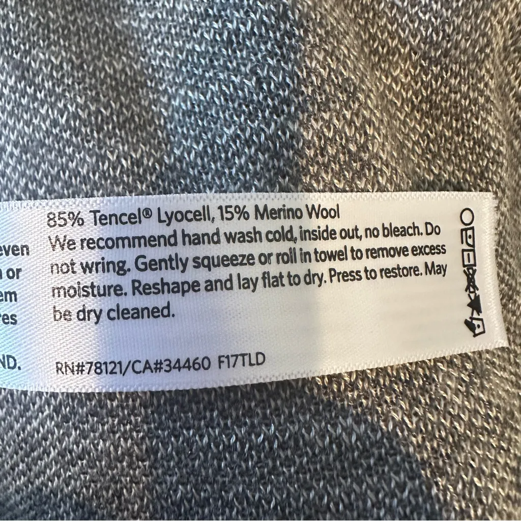 Eileen Fisher‎ Tencel Wool Blend Cardigan Sweater Women's XS Gray Long Sleeve - Image 8