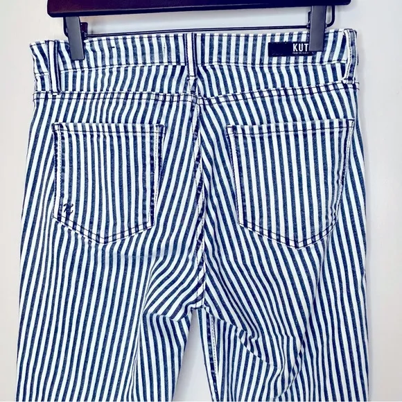 KUT‎ From The Kloth Kelsey High Rise Ankle Flare Blue White Striped Jeans Size 4 - Image 7