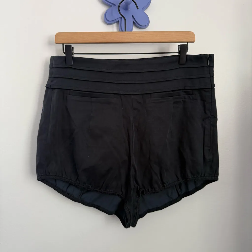 Anthropologie 32 NEW Pilcro Tux Shorts Black High Waist - Image 3