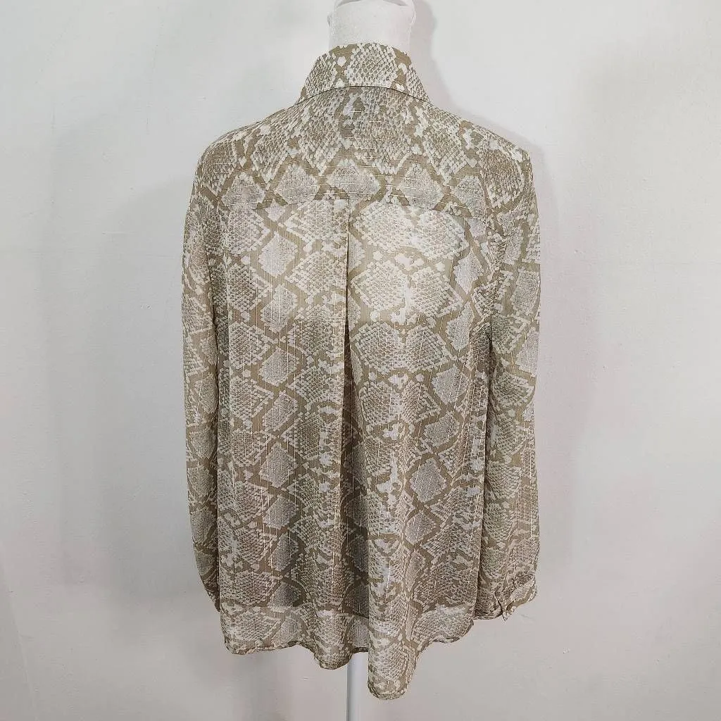 Dana Buchman Tan Snakeskin Print Blouse with Attached Tank Top Size Medium - Image 5