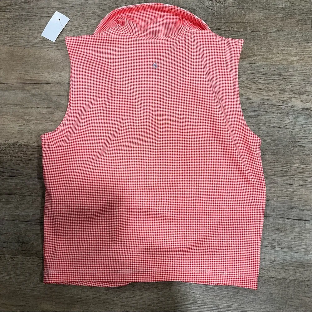 Lou and grey sleeveless collared cropped tennis golf active top red gingham Med - Image 6