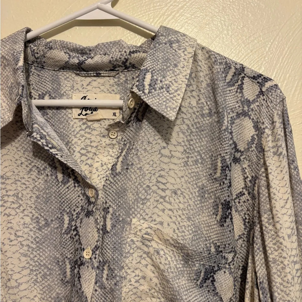 Gray and Tan Long Sleeve Notched Collar Button Down Shirt Size XL - Image 5