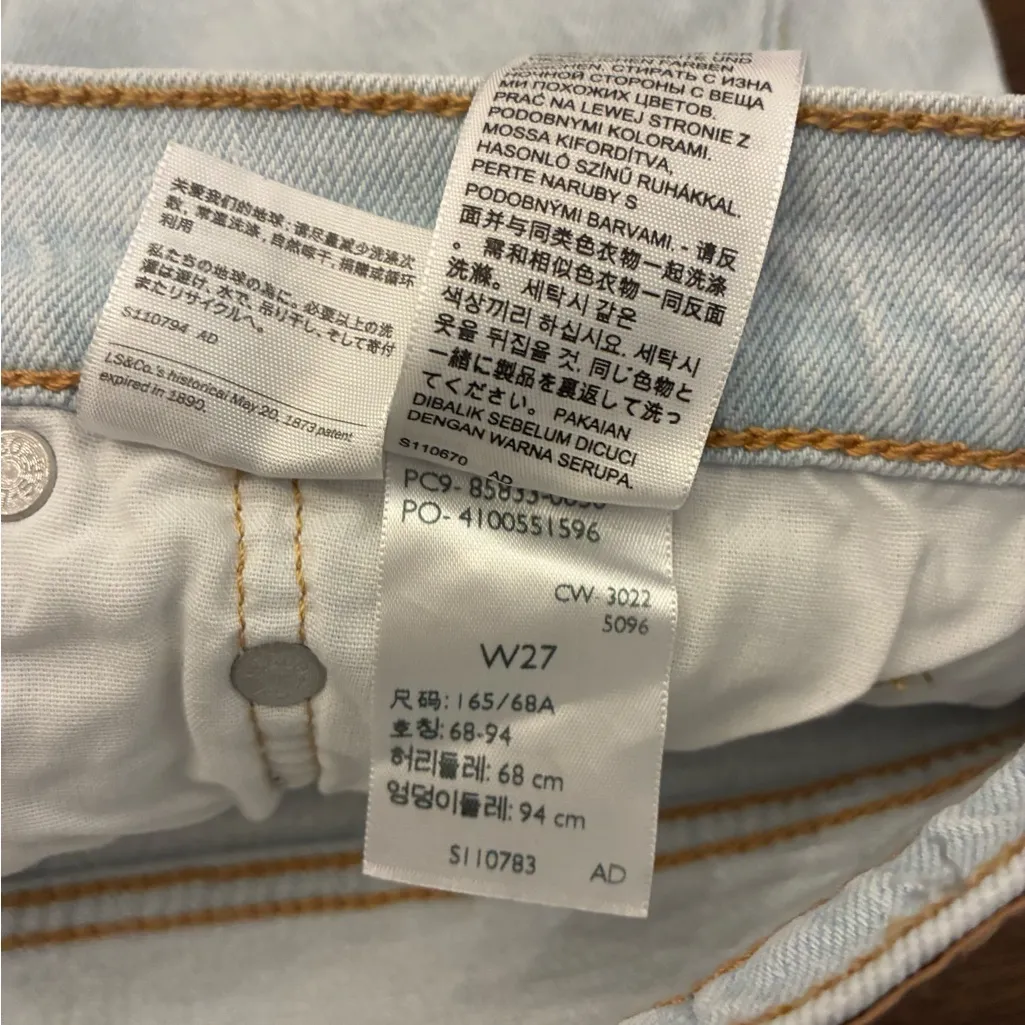 Levi’s 501 Shorts Mid Thigh W27 Jean Denim Cutoff Blue Light Wash Short Long - Image 2