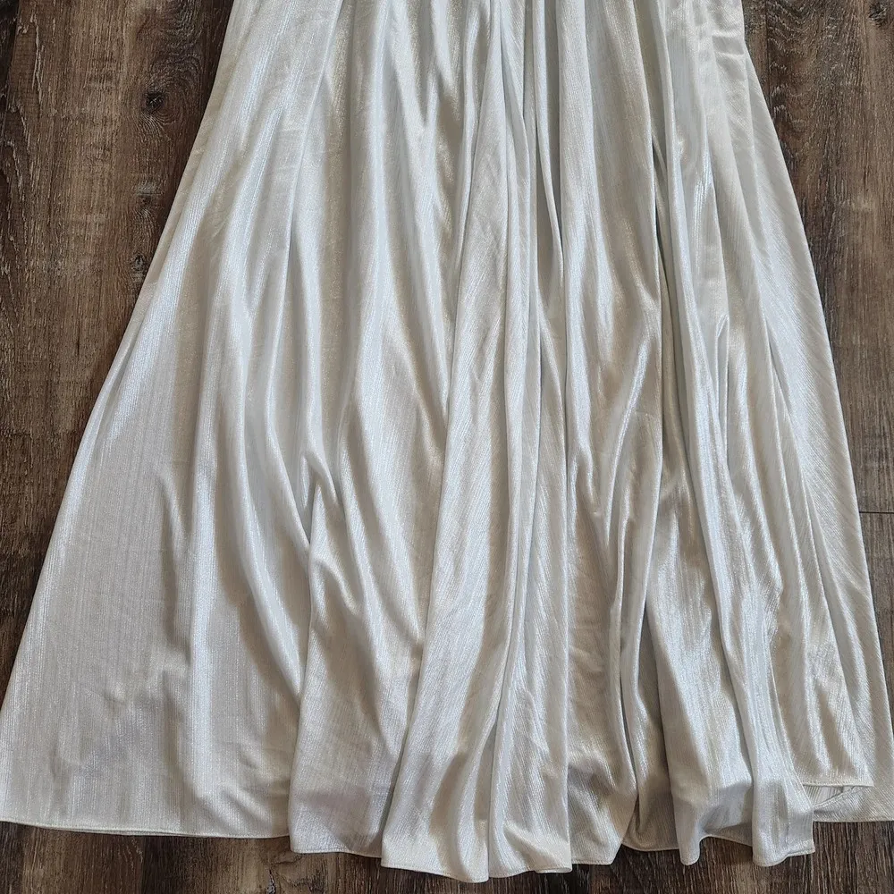 Retrofete Doss Dress in Silver/White Size Medium Maxi NWT Spaghetti Straps - Image 6