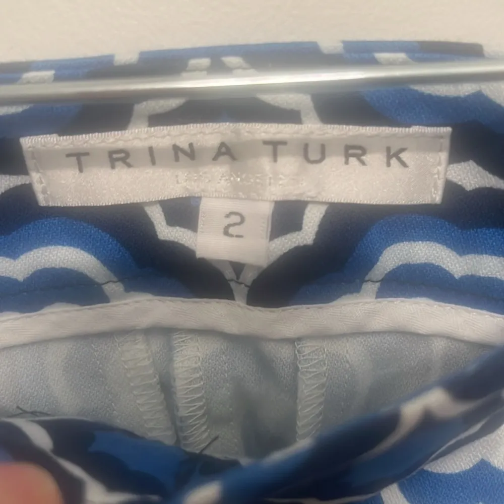 Trina Turk Straight Leg Cotton Lycra Cropped Pants Mod Resort Blue White Size 2 - Image 4