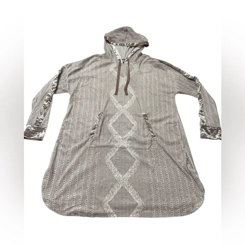Velvet Champagne Patterned Hoodie, Loungewear Pullover - Image 4