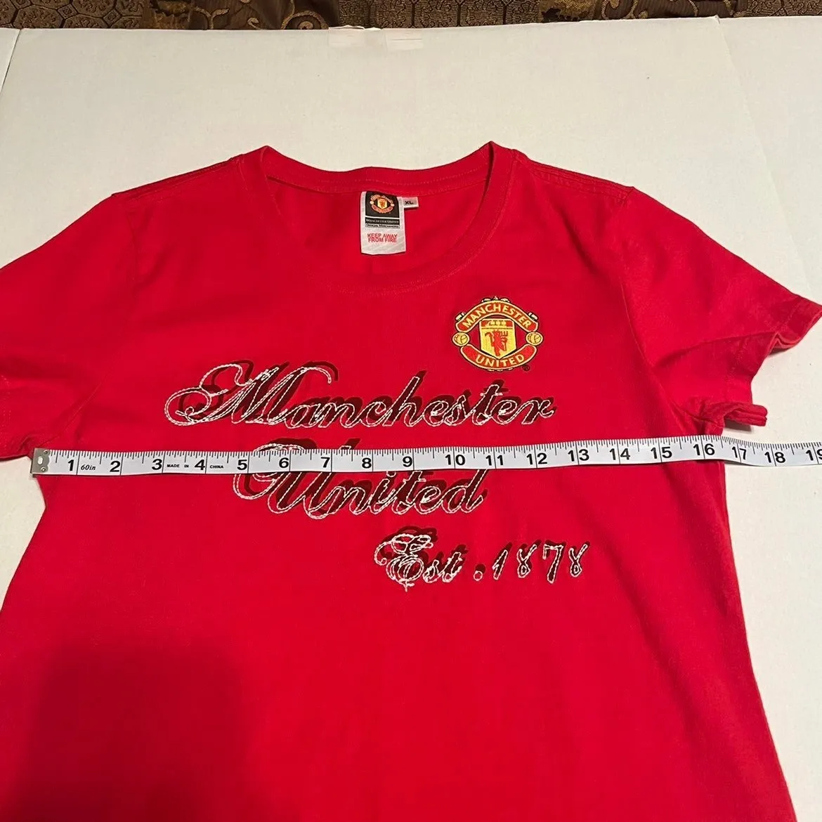 Manchester United EST. 1878 women's XL‎ red soccer sports t - Image 4