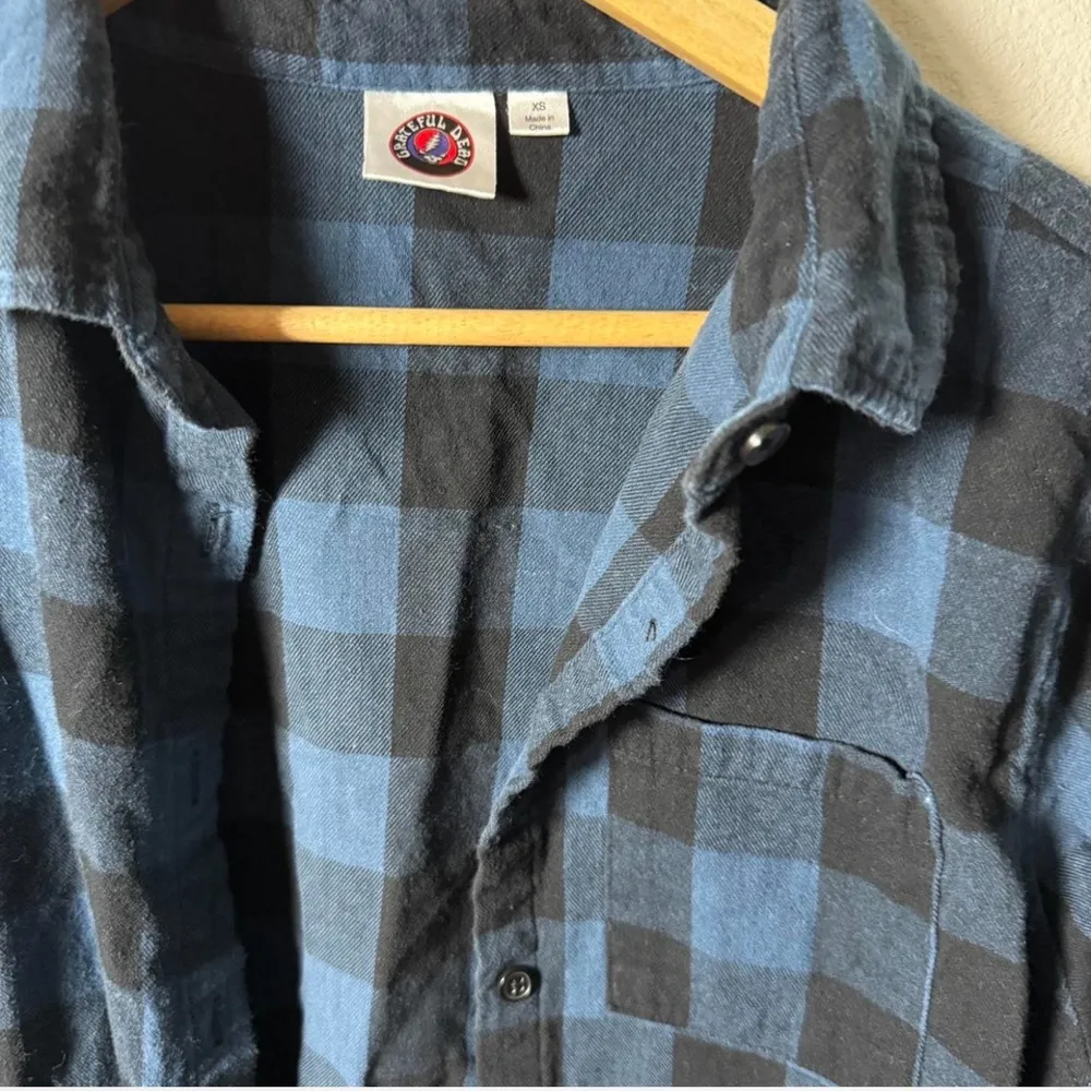 Grateful Dead Blue Plaid Flannel Shirt XS Skeleton Roses Graphic Back Vintage - Image 3