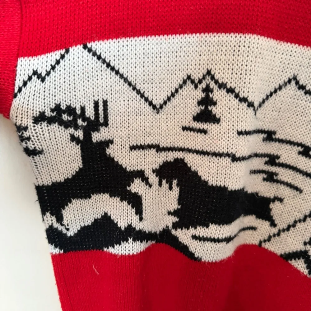 Vintage Jamie Scott Woman’s Medium Sweater Red Mountain Reindeer Christmas 80s Size L - Image 3