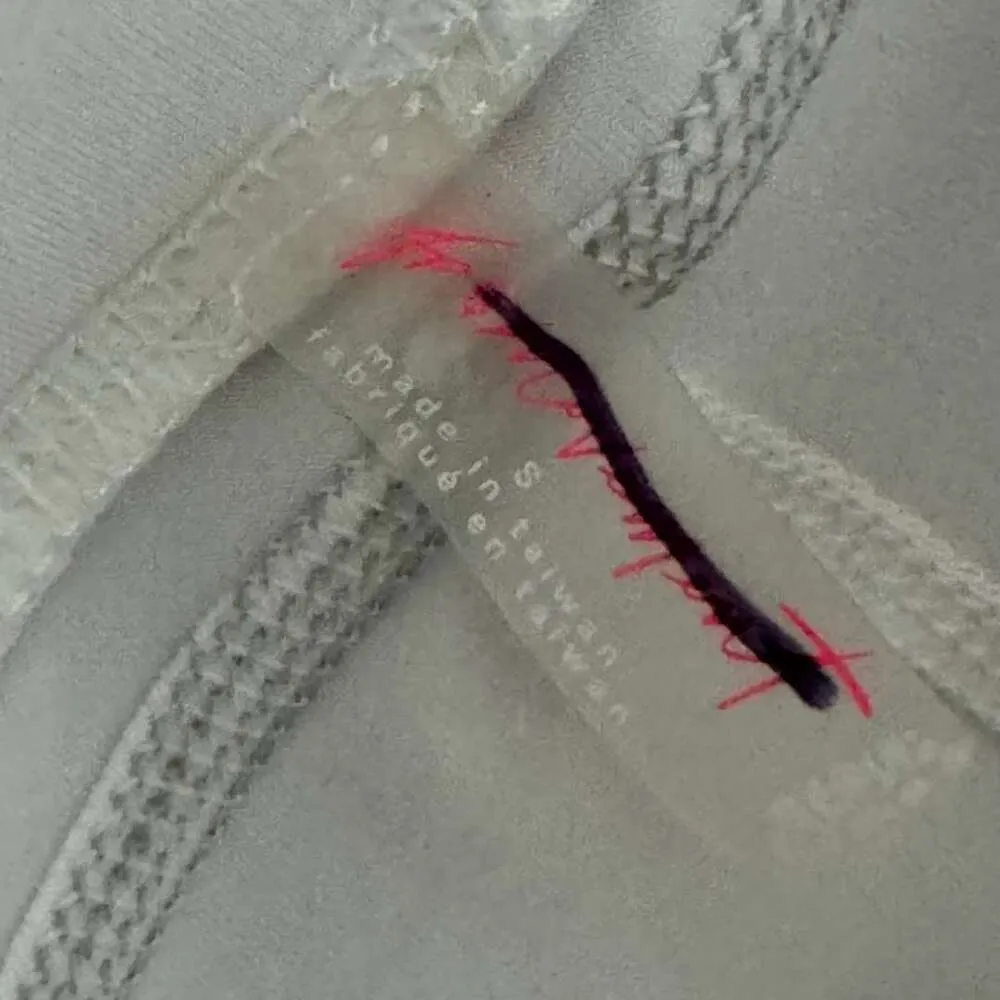 FP FREE PEOPLE MOVEMENT You're A Peach 7/8 Cropped Leggings White EUC Small - Image 9