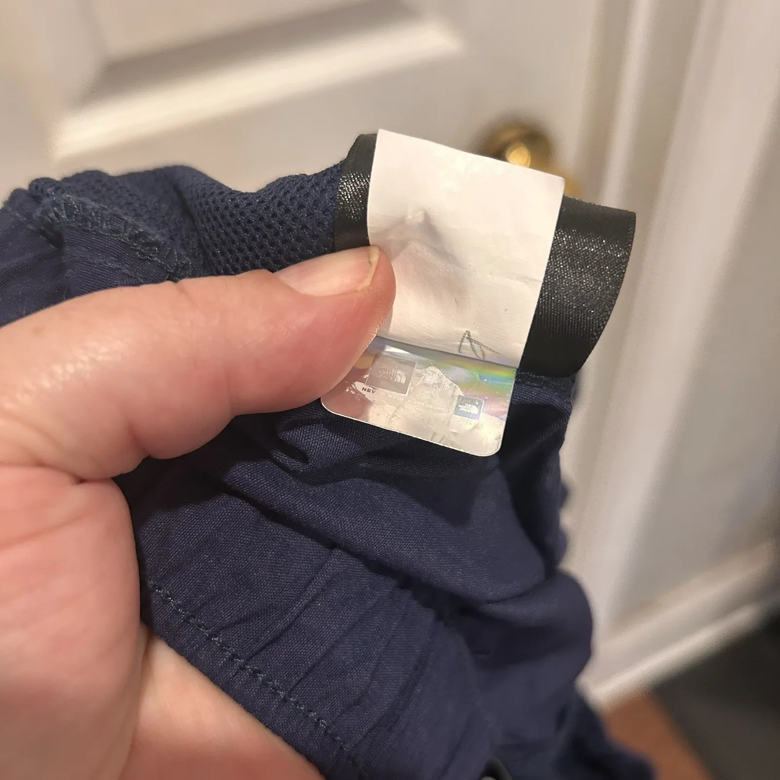 The North Face‎ Class V 4" Pull-On Shorts Women's Sz Large Navy Blue Pockets - Image 9