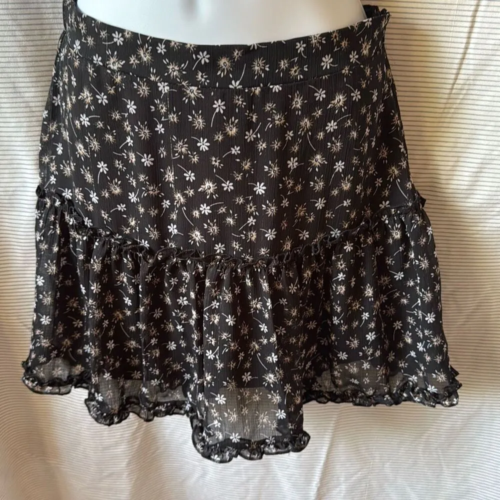 Miya Black Floral Print Ruffled Mini Skirt - Image 3