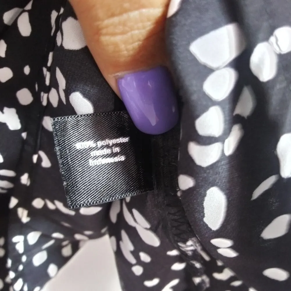 Lane Bryant Black White Print Short Sleeve Flutter Blouse Tie Front Size 22/24 - Image 6