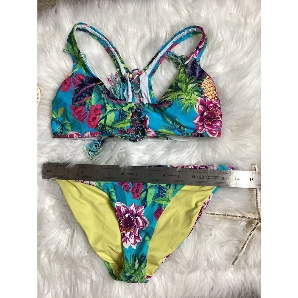 New. Pilyq floral lace up bikini set. - Image 13
