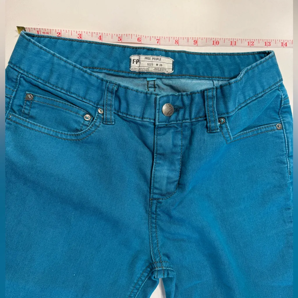 FREE‎ People Women's Teal Skinny Jeans Size 26 - Image 10
