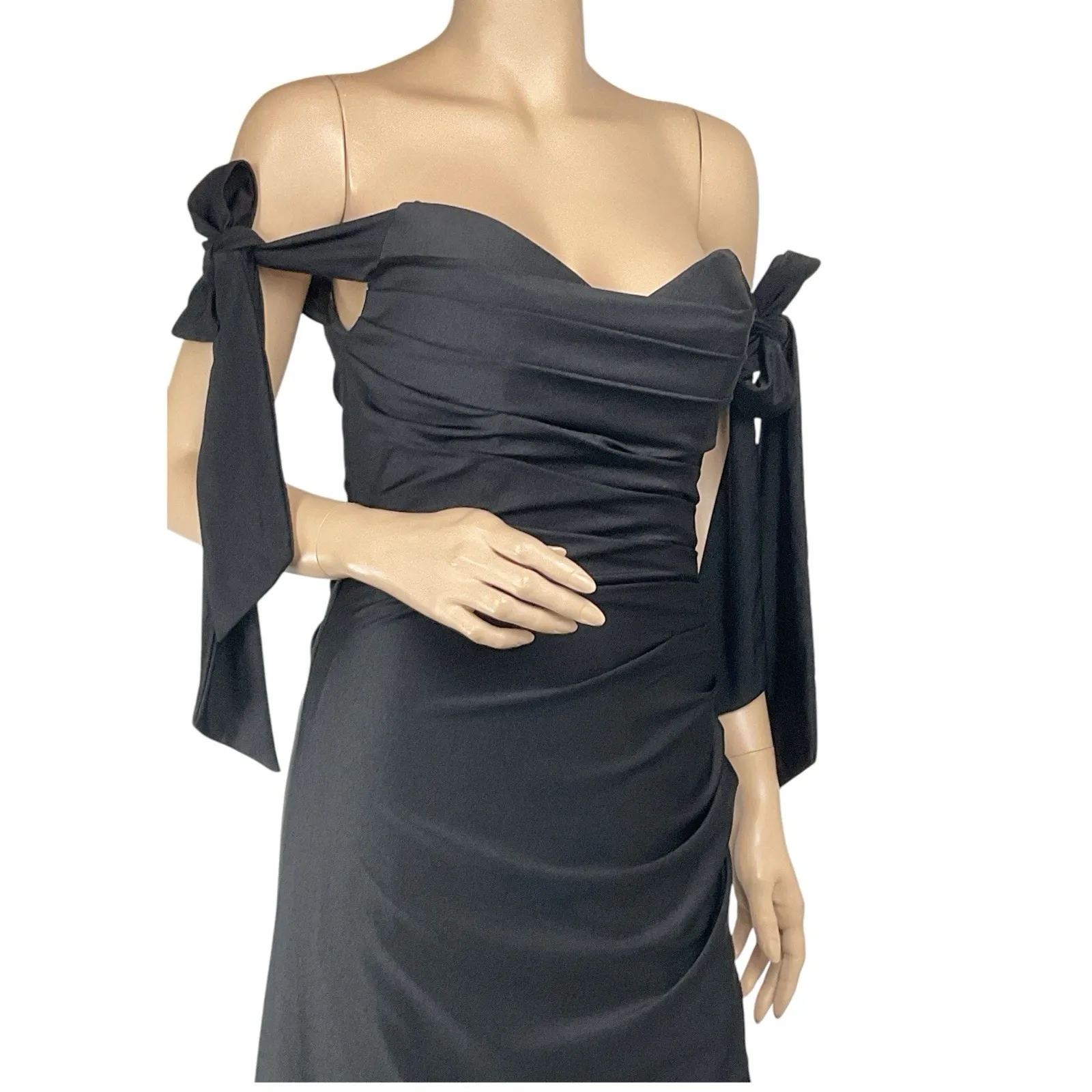 Ladivine Cinderella Divine Off-Shoulder‎ High-Slit Black dress size 8 - Image 3