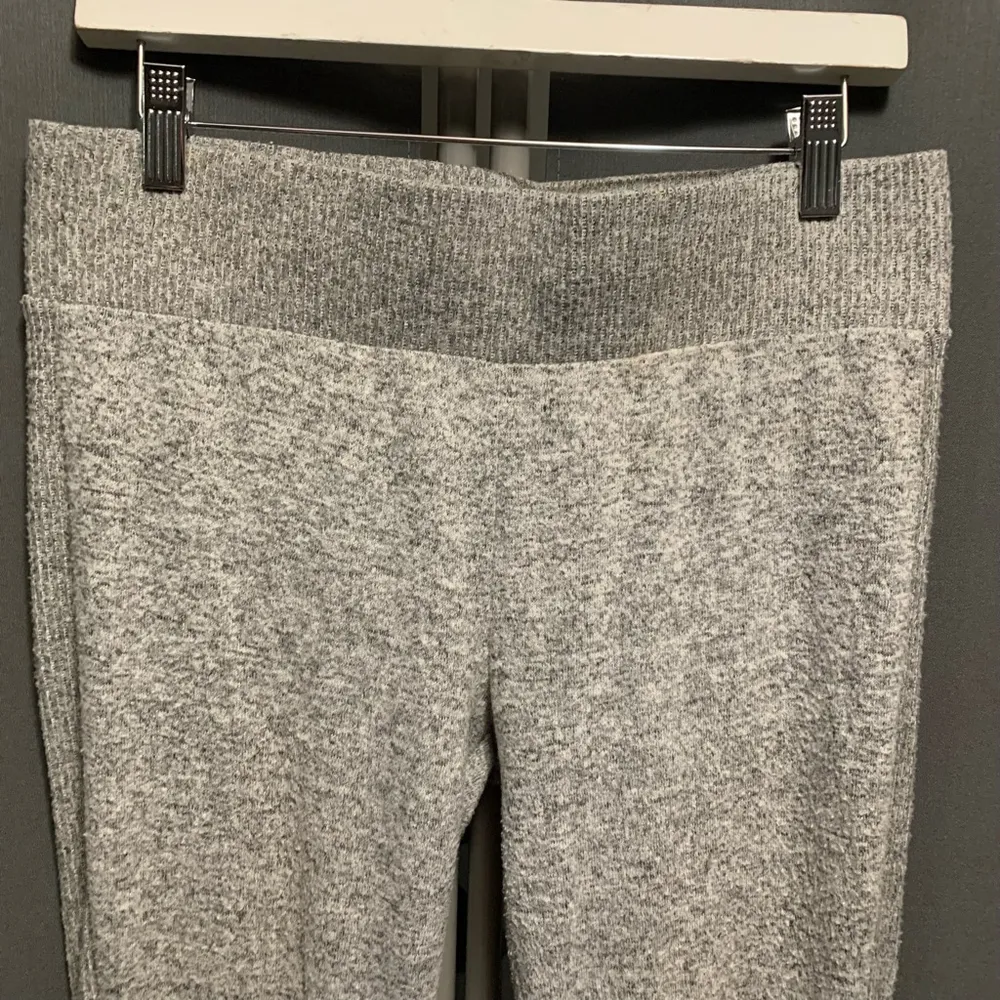 B24-Women's Juicy Couture Pants Size M Gray - Image 2