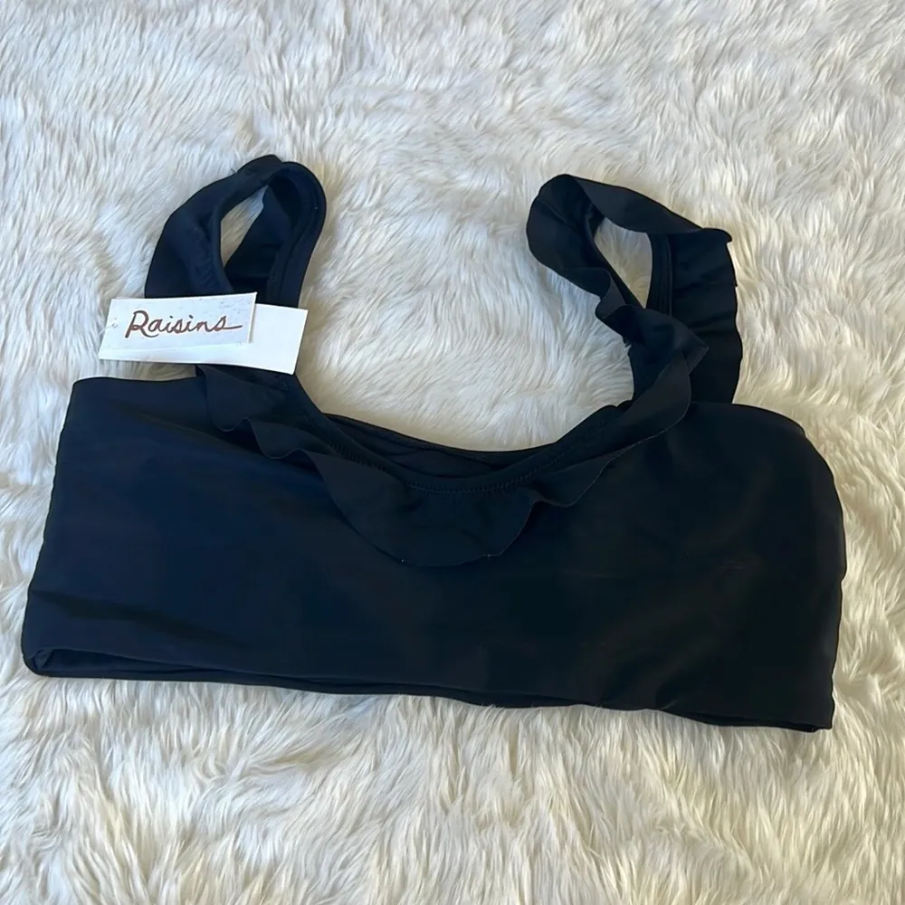 Raisin's 3/$30 🔥 Ruffle Bikini Top - Image 6