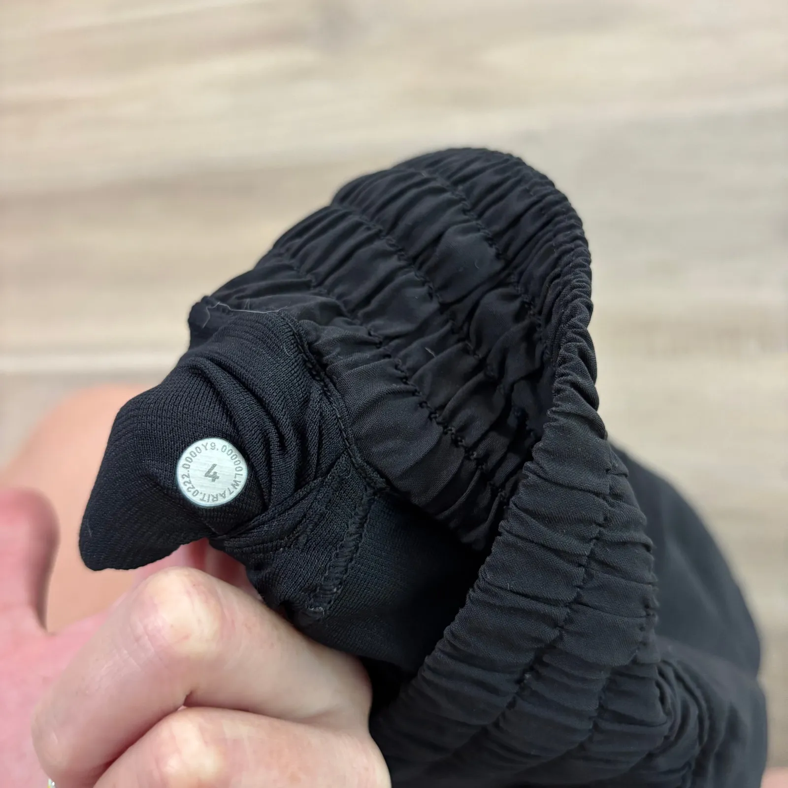 Lululemon Hotty Hot Short High-Rise Long 4" Women Size 4 - Image 2