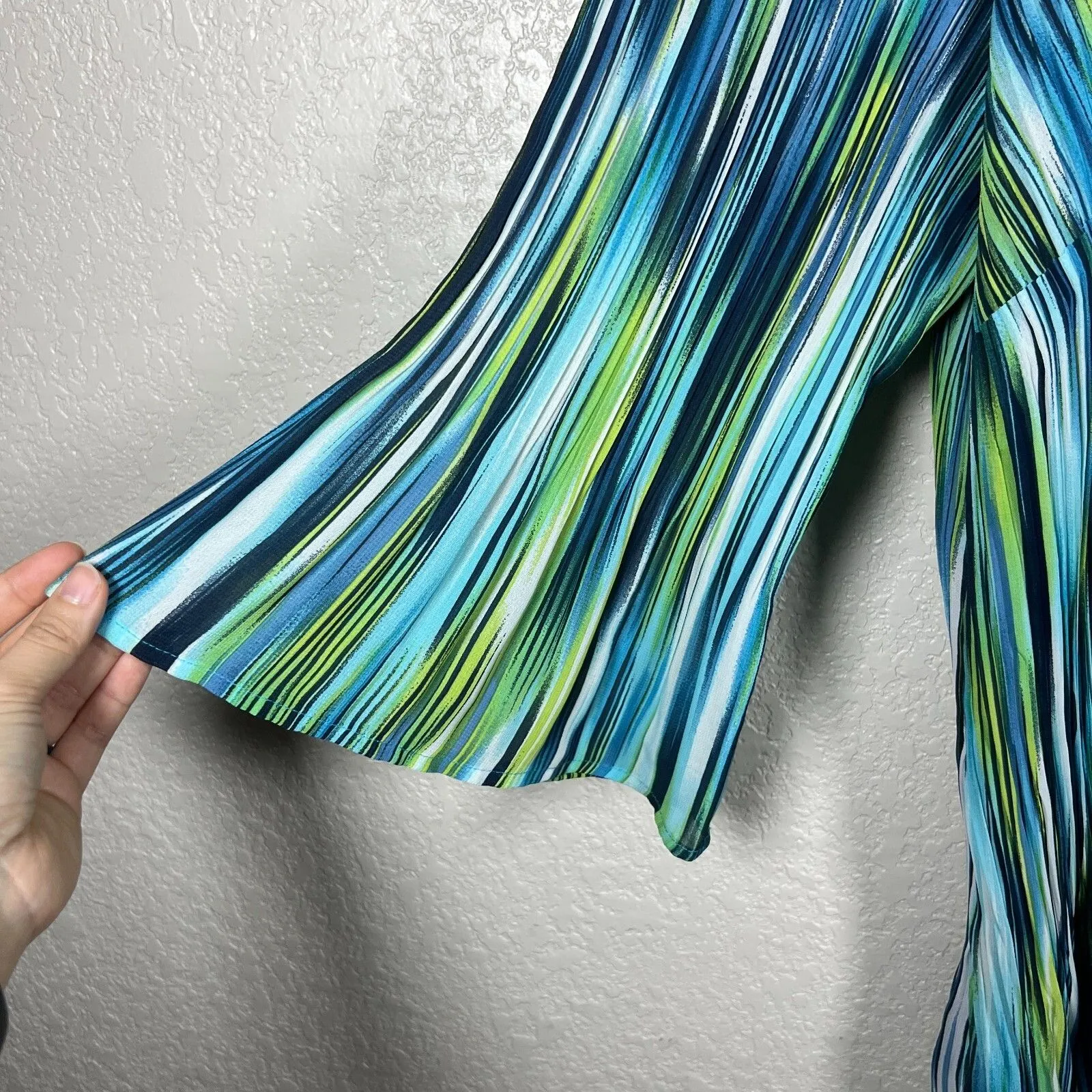 Maggie Barnes Button Up Blouse Plus 4X 30/32W Pleated Retro Disco Groovy Green - Image 4