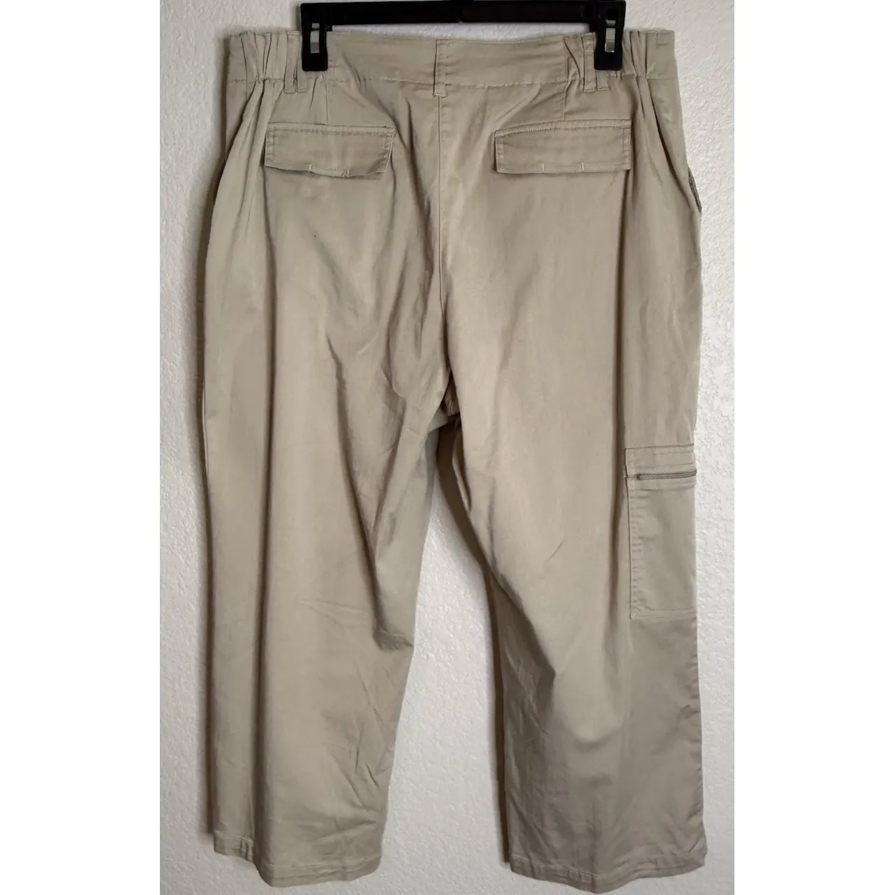 Chicos‎ Womens 2.5 US 14 Cropped Pants Cargo Pocket Preppy Classic Travel Casual - Image 2