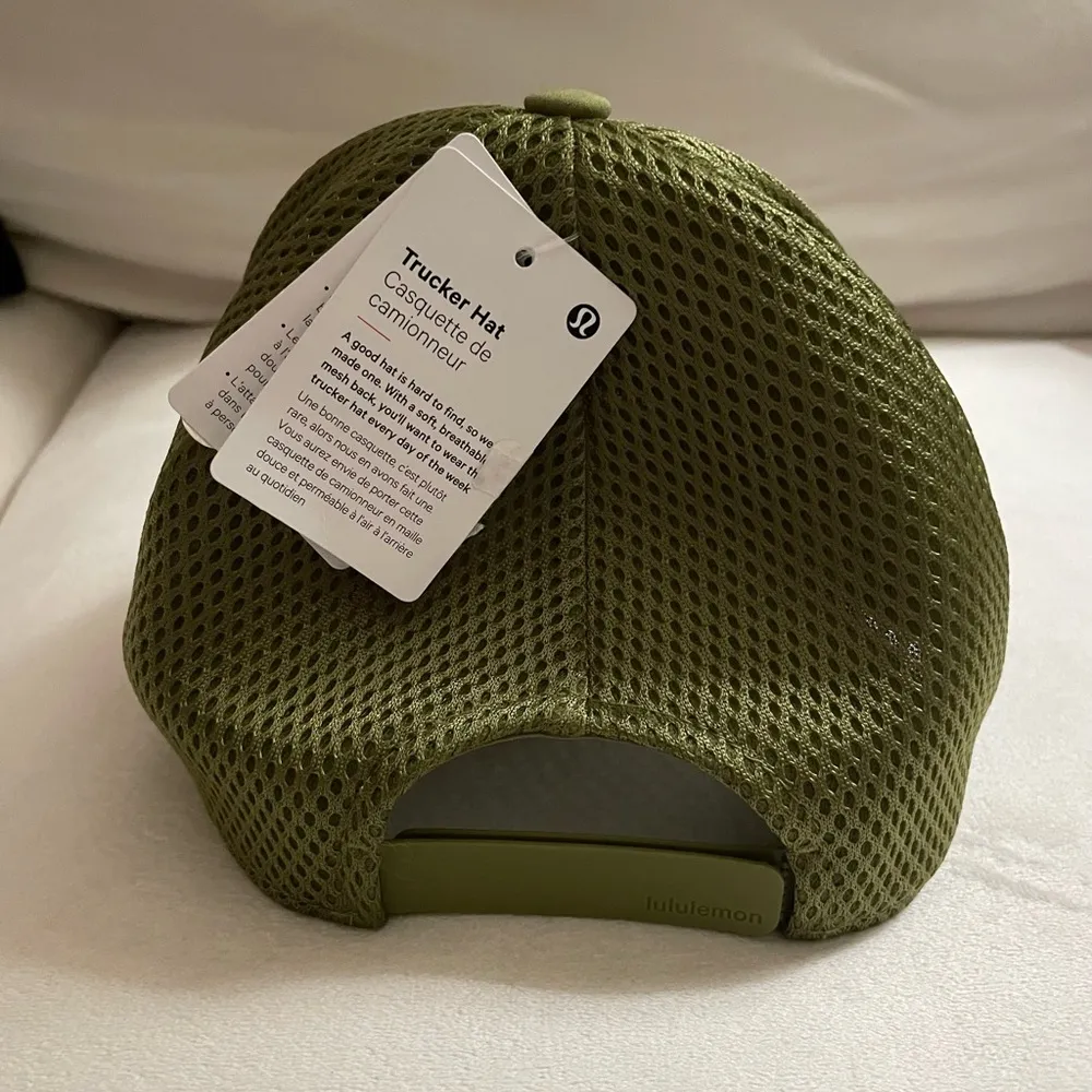Lululemon NWT Trucker Hat Cap Bronze Green Size S/M - Image 3