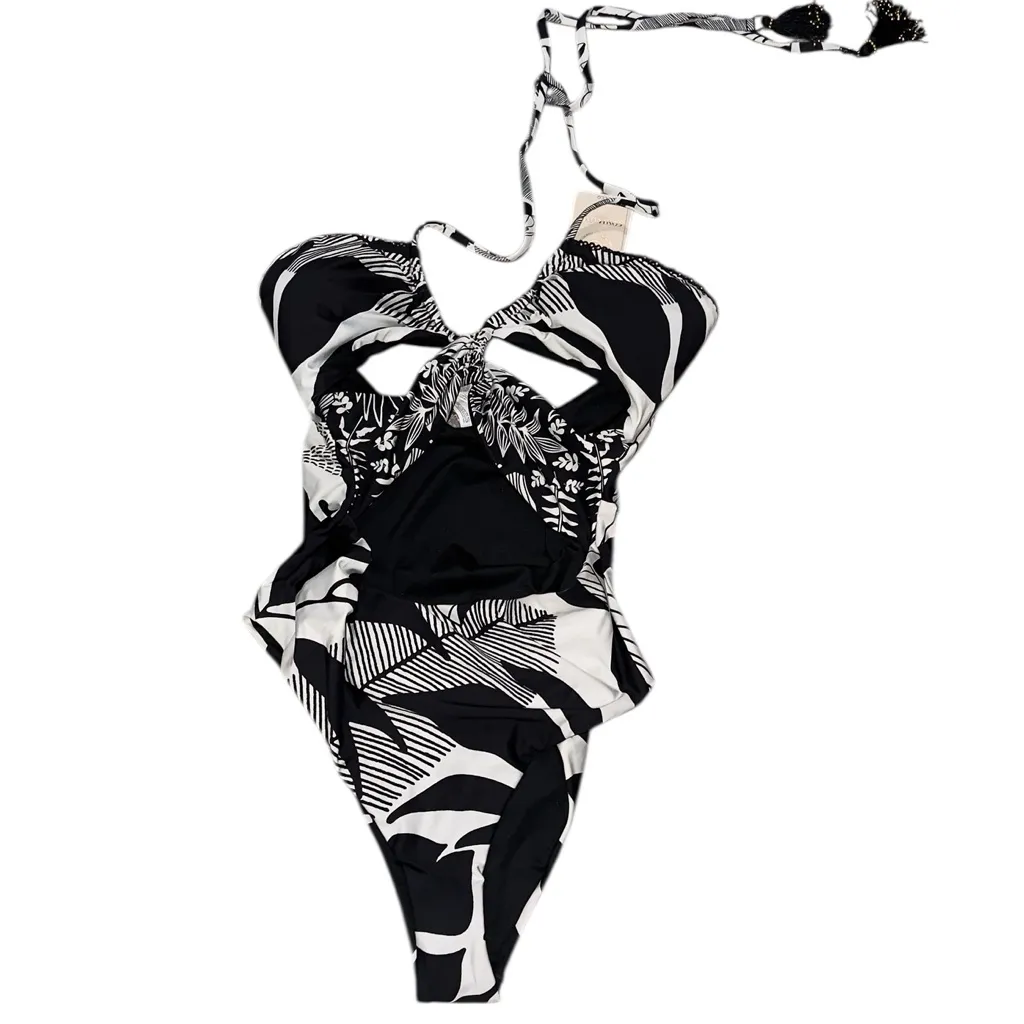 NWT $168 cosita linda beachwear strappy one piecemoderate fit swimsuit L Black Size L - Image 3