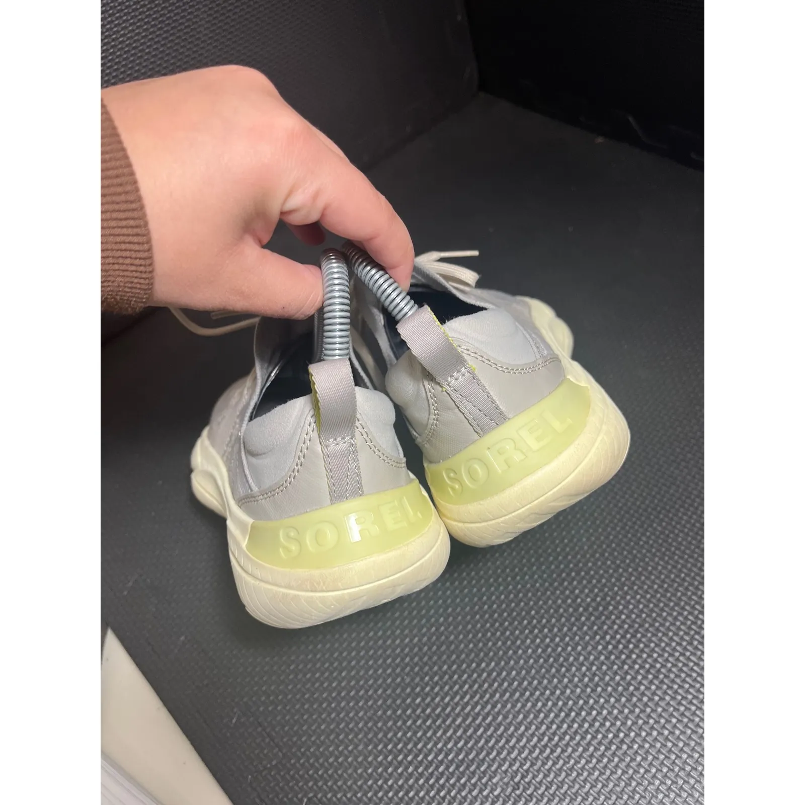 Sorel Explorer Blitz Stride Lace Up Gray Walking Sneakers Womens Size 7.5 - Image 6