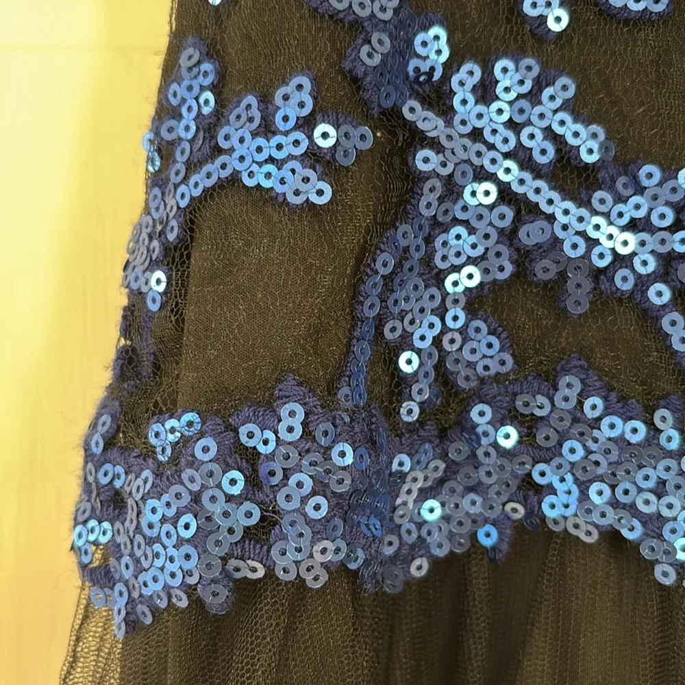 TADASHI SHOJI Tulle and Embroidered Lace Ball Gown in Sapphire Blue Black Size 4 - Image 6