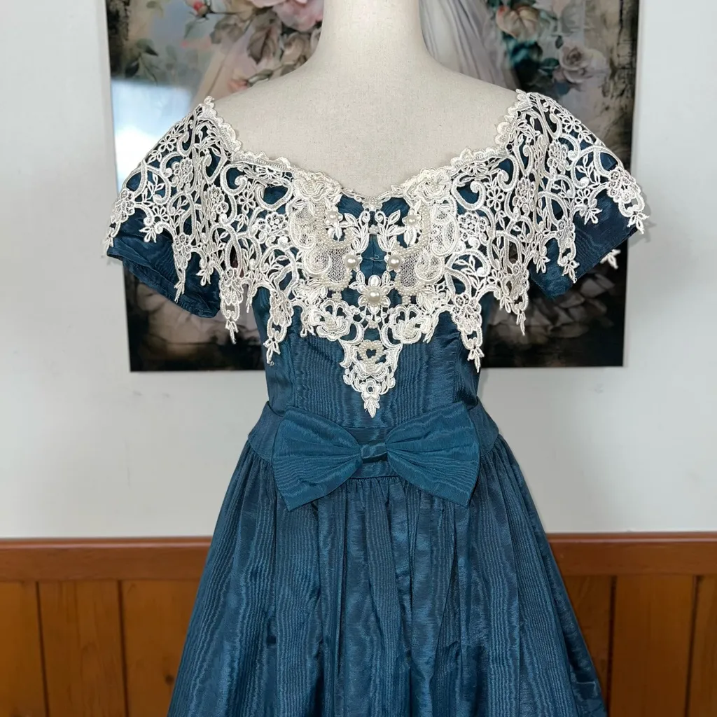 Beautiful Vintage 90s Scott McClintock Iridescent Taffeta Formal Dress! White Size 4 - Image 3