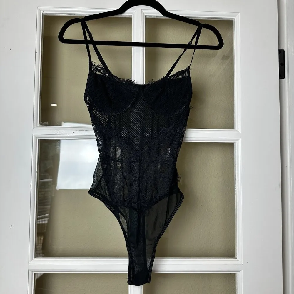 Unbranded Black Lace & Mesh Teddy Bodysuit with Underwire Size Small - Image 2