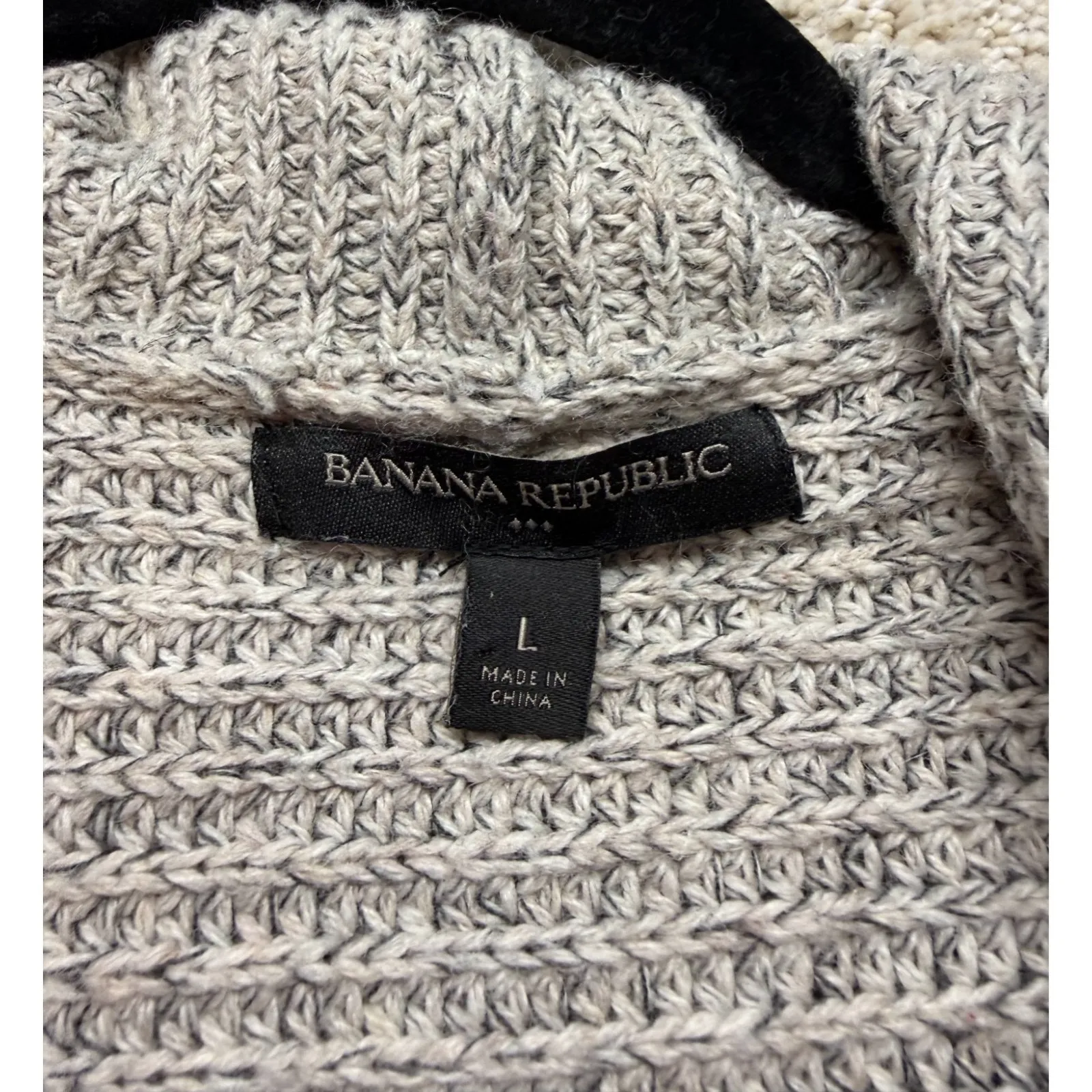 Banana Republic Hooded Wool Blend Thick Long Sleeve Cardigan with Pockets Large - Image 4