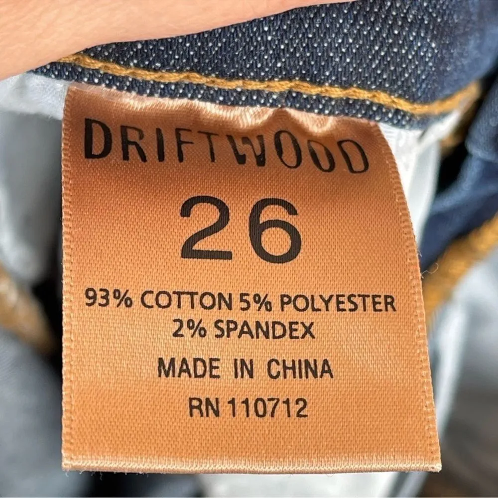 Driftwood Amelia Skraight Crop Classic Fit
Frayed Step Hem Ankle Jeans size 26 - Image 8