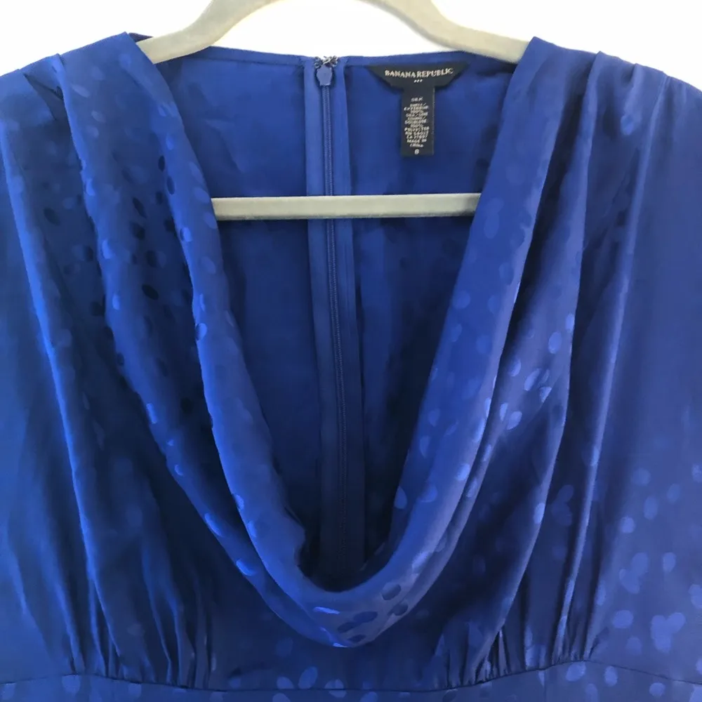 Banana Republic Dress Silk - Image 4