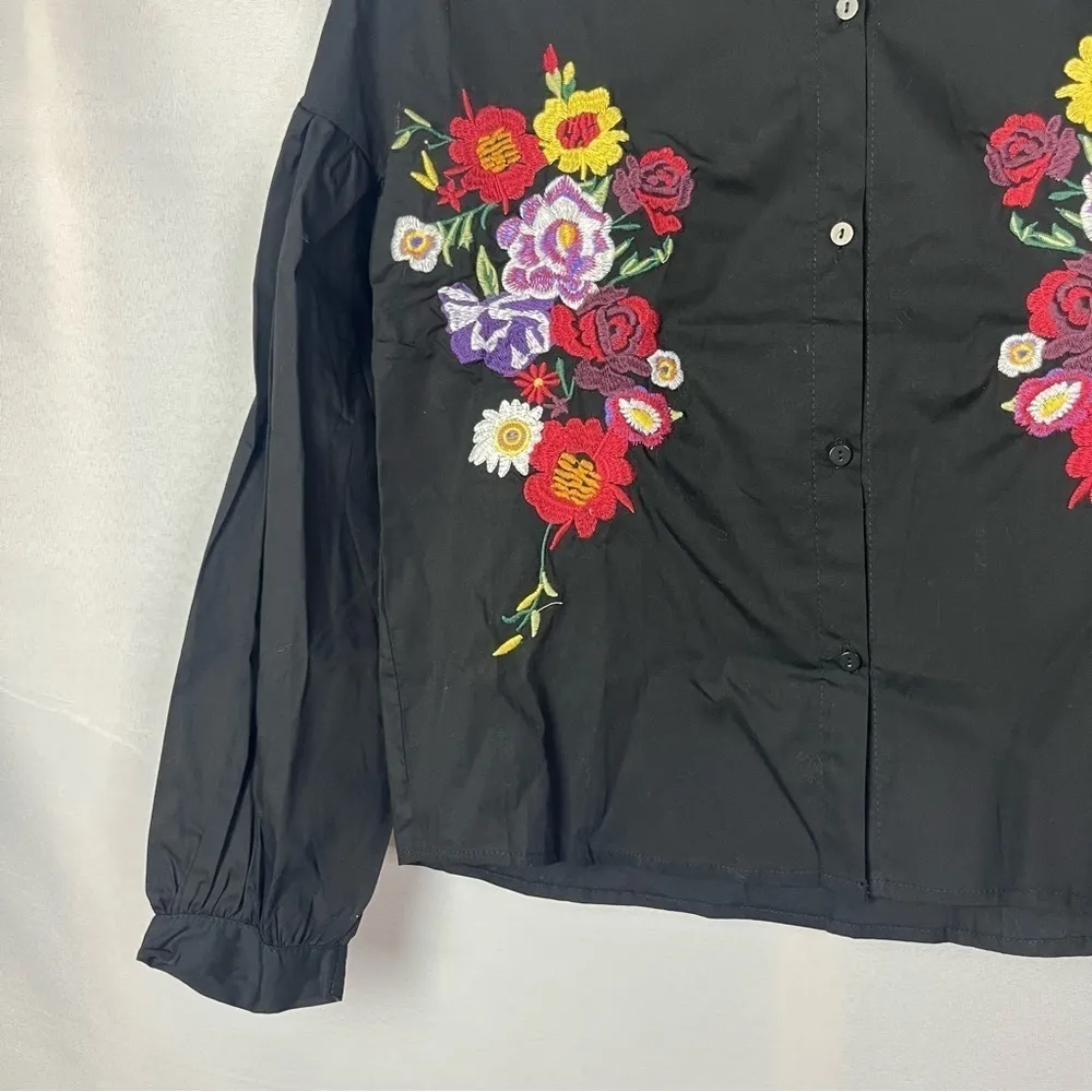 Boutique Haute Rogue Black Floral Embroidered Long Sleeve Button Down M - Image 3