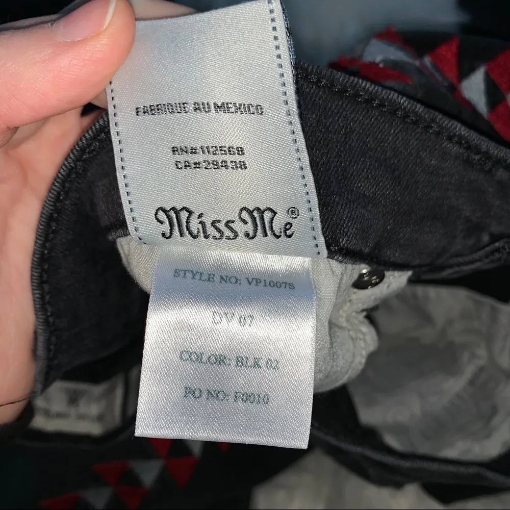 Miss Me Vintage Embroidered Denim Skinny Jeans 27 - Image 9