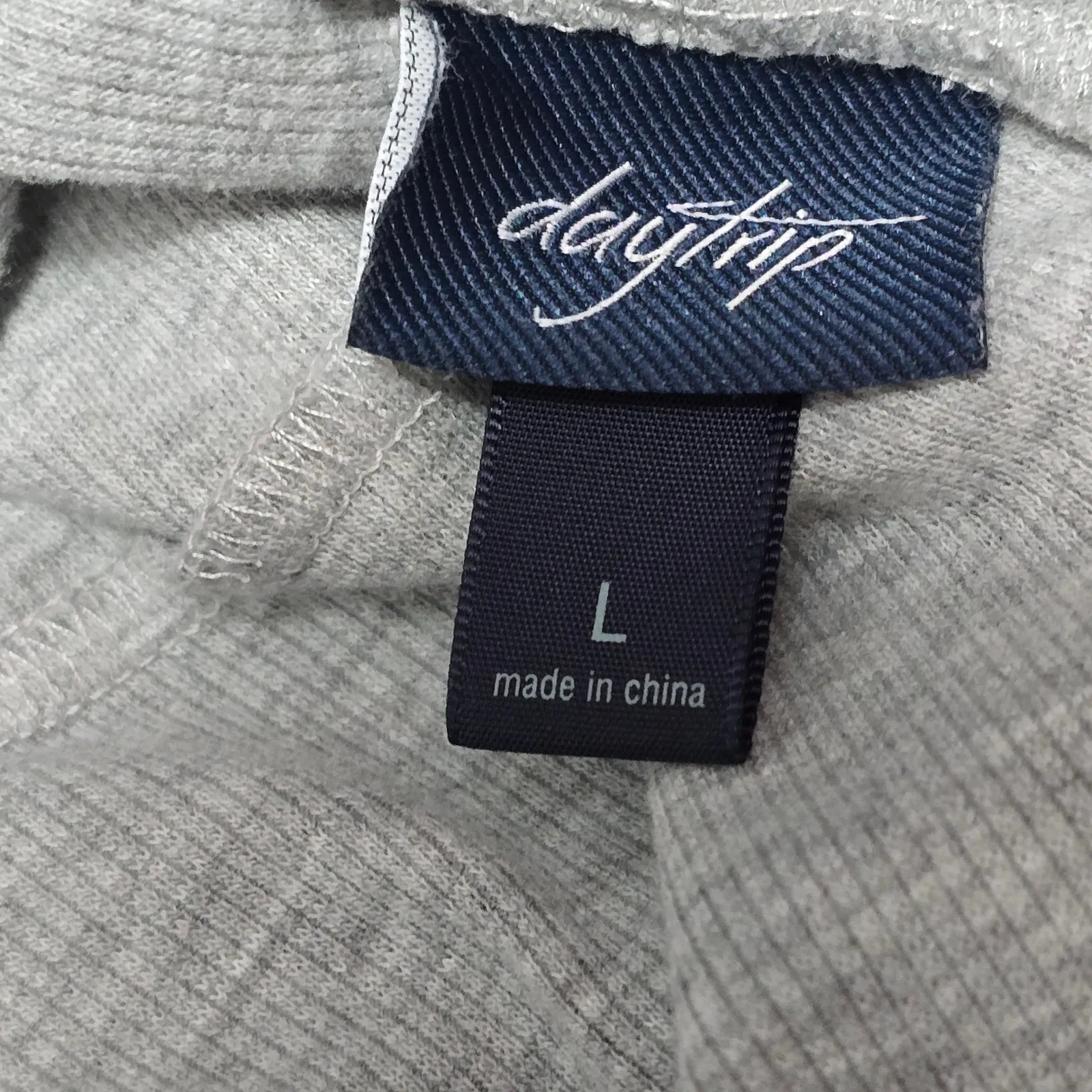 Daytrip Gray Floral 3/4 Sleeve Off Shoulder Dolman Sweatshirt Top Women L - Image 7