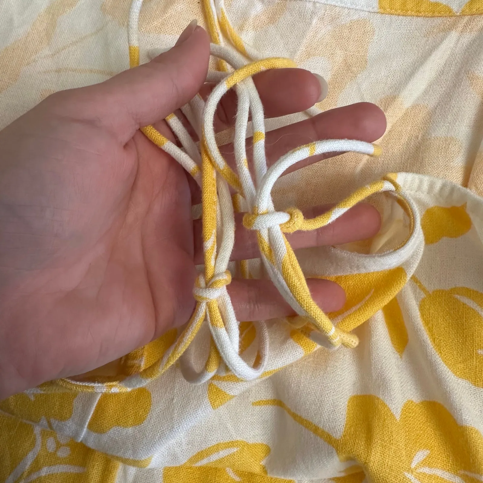 Old‎ Navy Yellow Floral Linen Blend Mini Dress L Adjustable Straps Sundress - Image 7