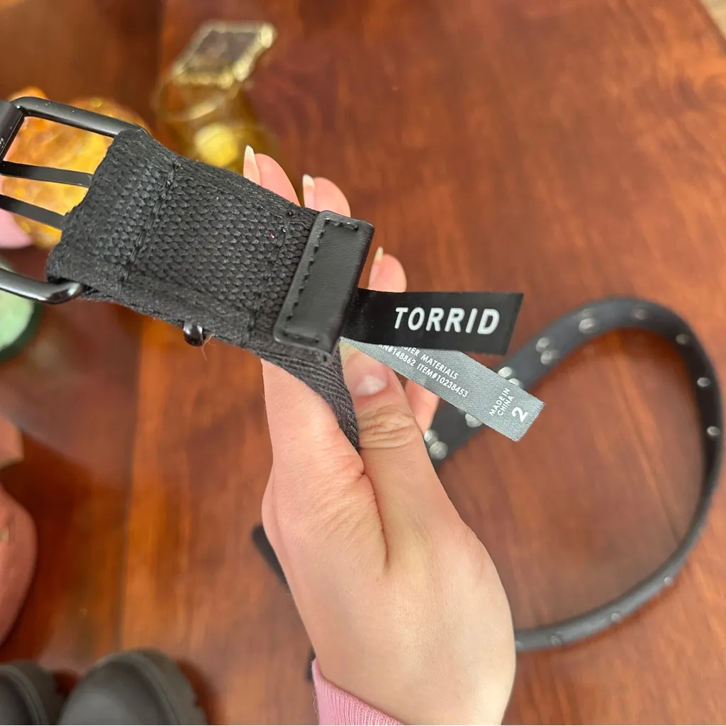 Torrid SZ 2 Black Canvas Belt with Grommet Details - Image 2